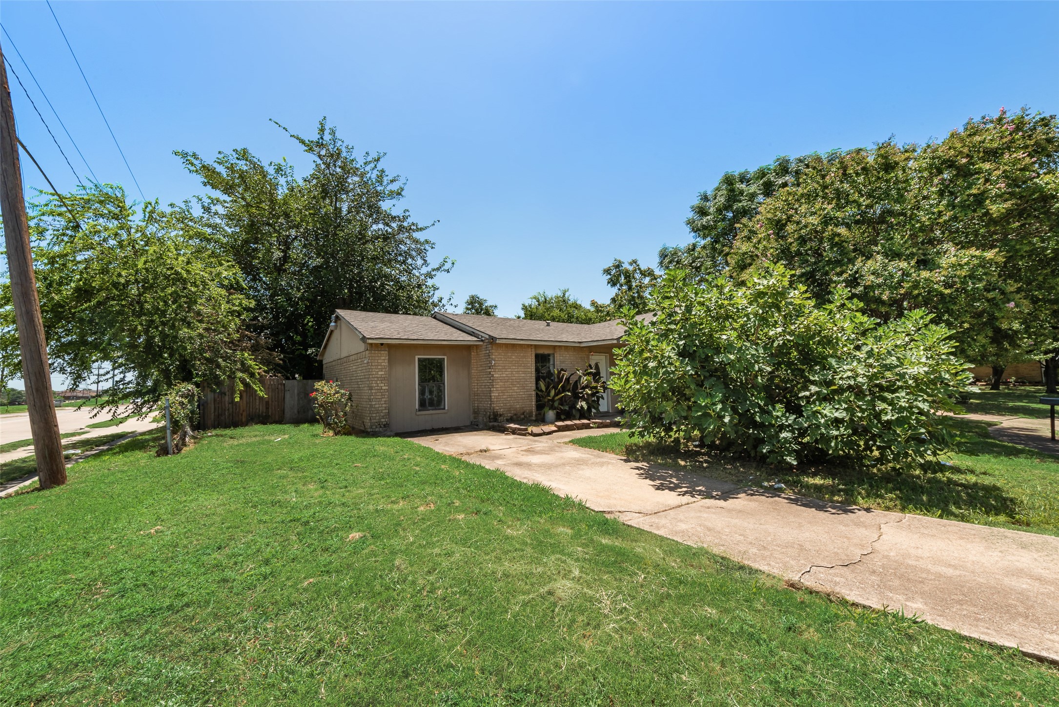 9502 Zelkova Circle Dallas TX 75249