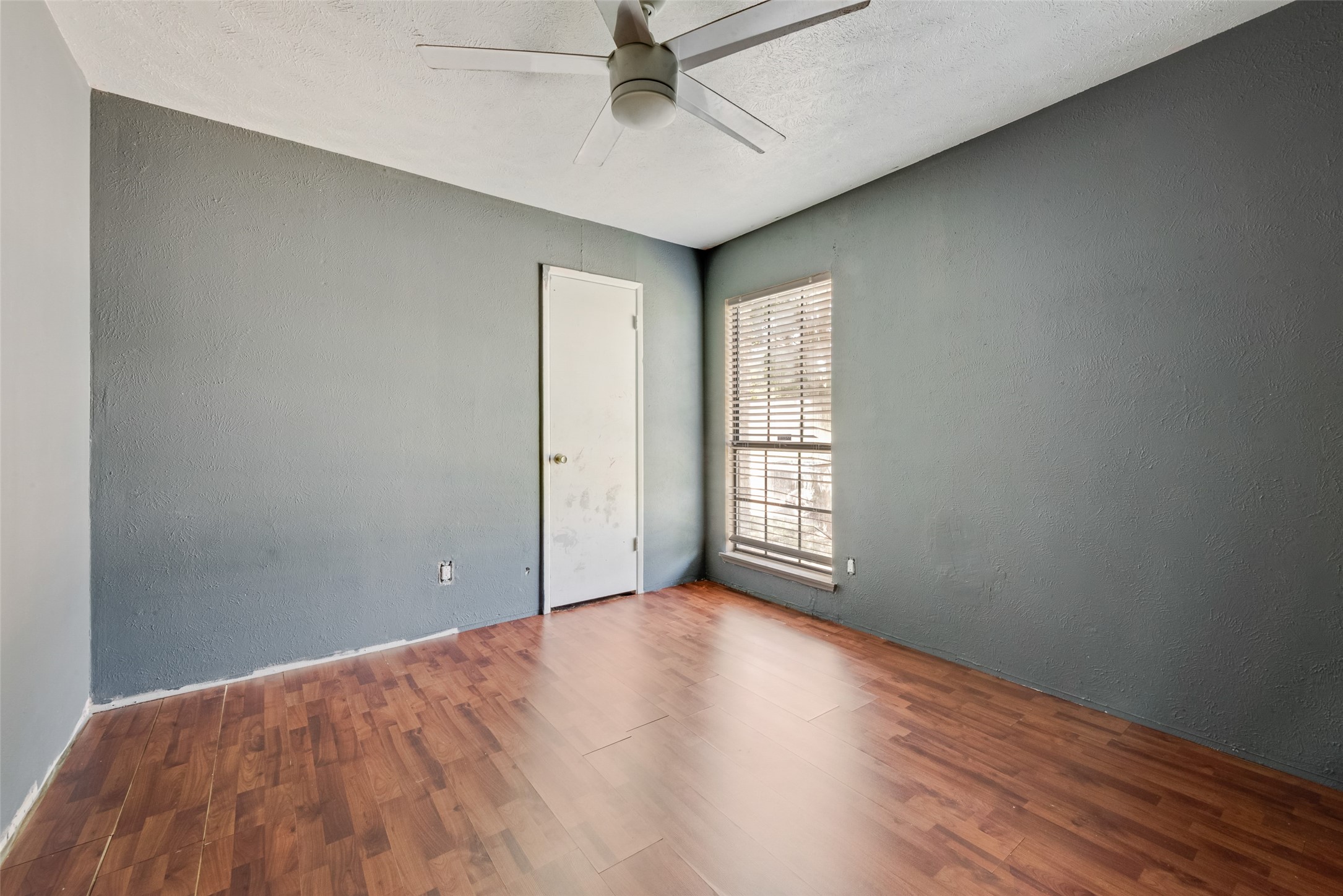 9502 Zelkova Circle Dallas TX 75249