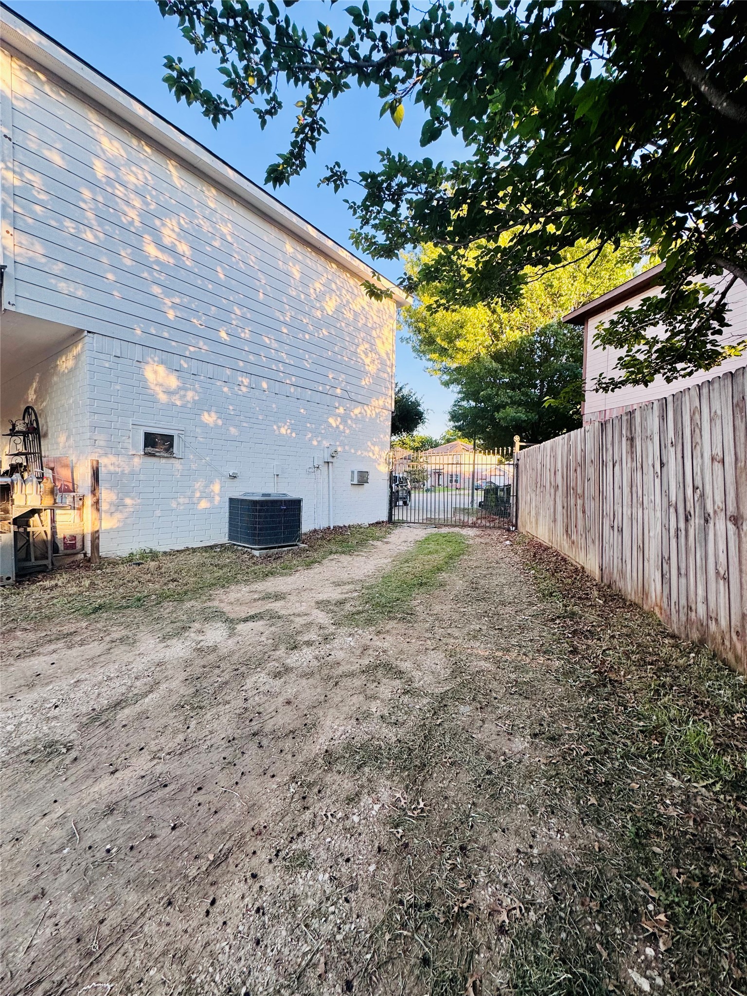 3005 Ronay Drive Forest Hill TX 76140