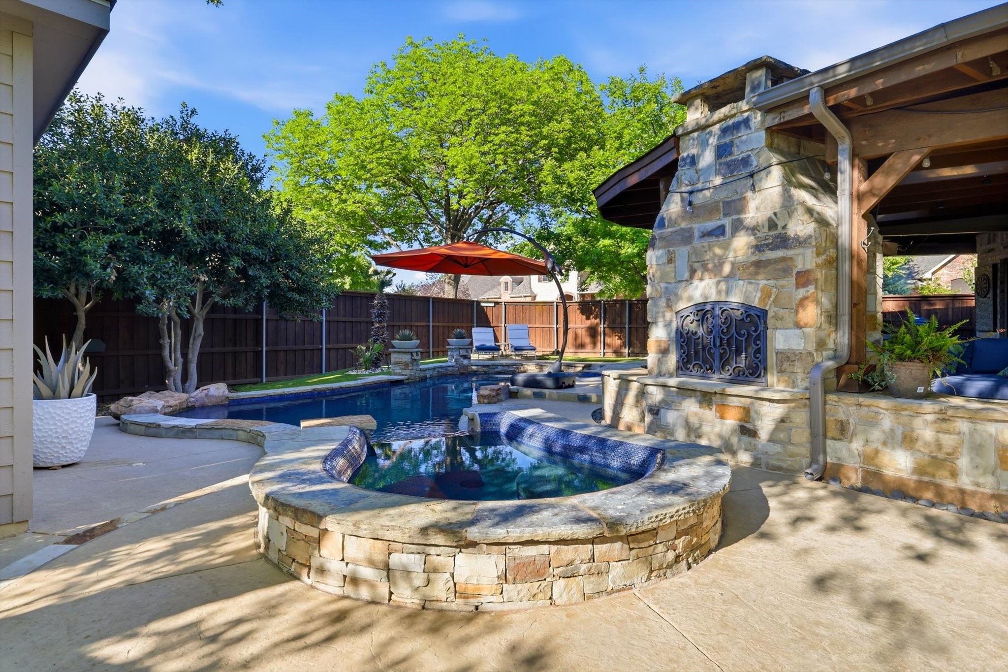 100 Red Bluff Court Hickory Creek TX 75065