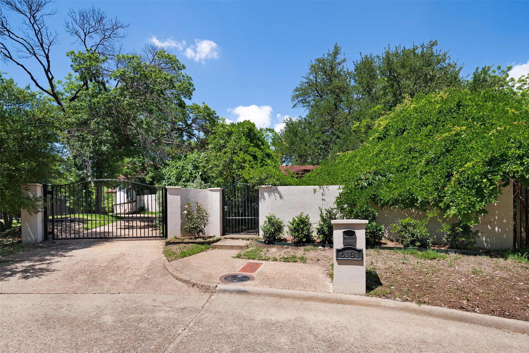 6181 Preston Creek Court Dallas TX 75240
