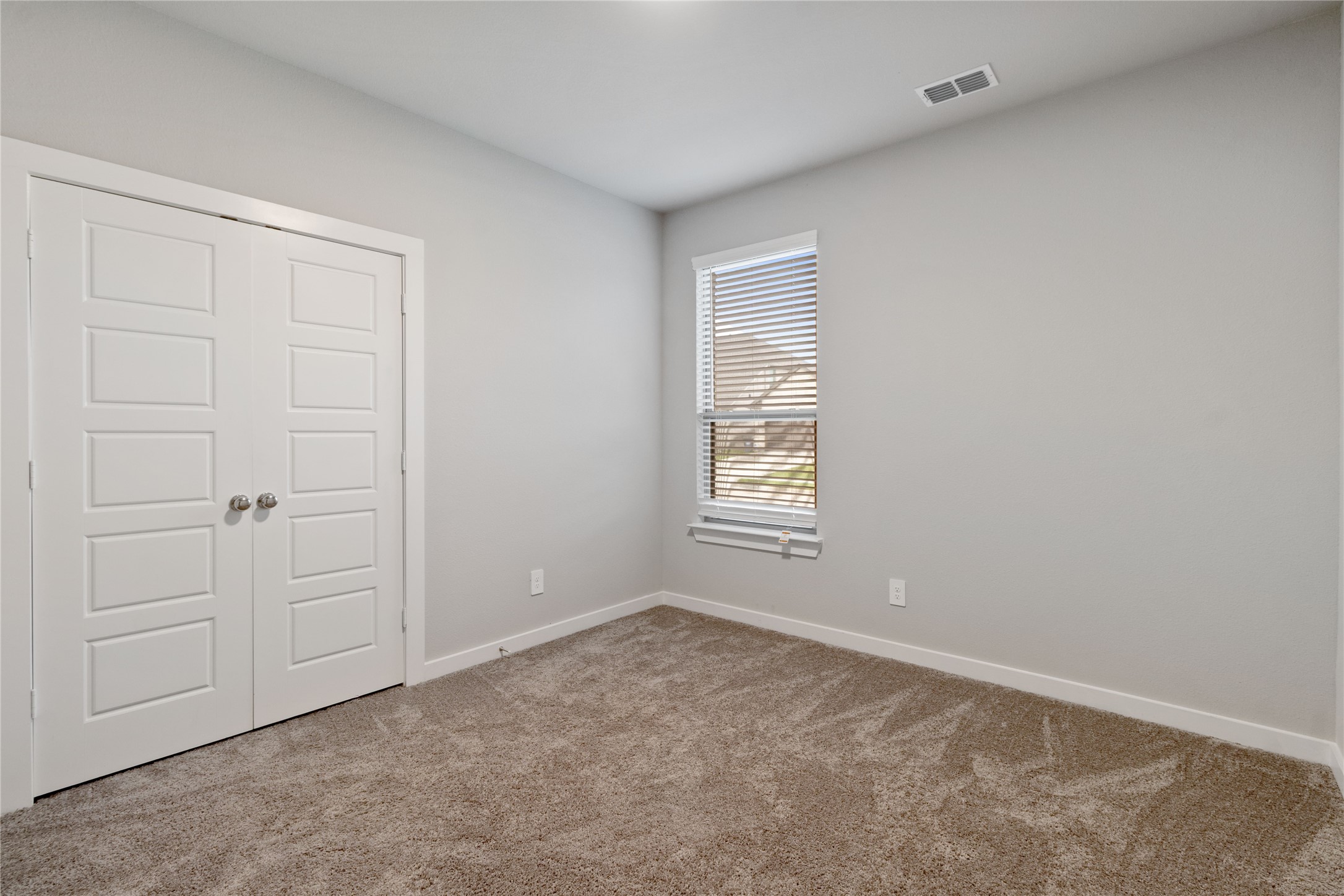 652 Congressional Avenue Red Oak TX 75154