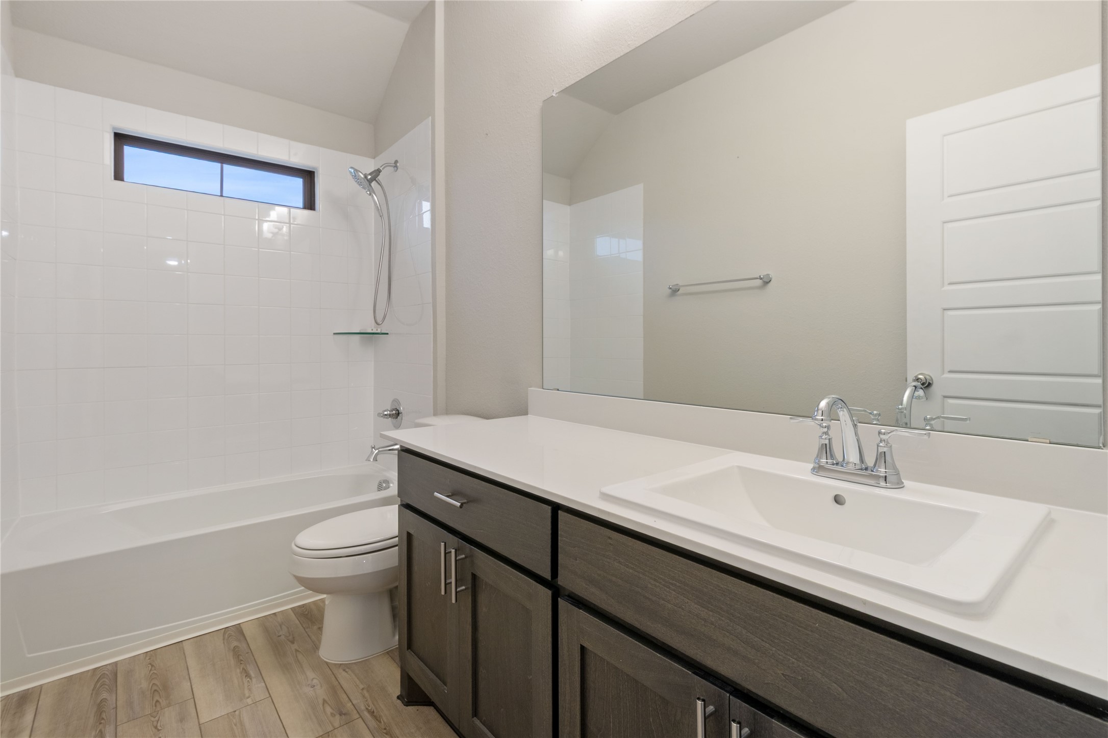 652 Congressional Avenue Red Oak TX 75154