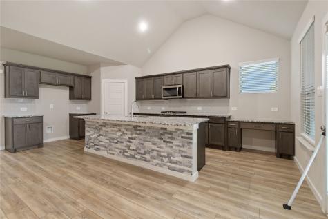 652 Congressional Avenue Red Oak TX 75154