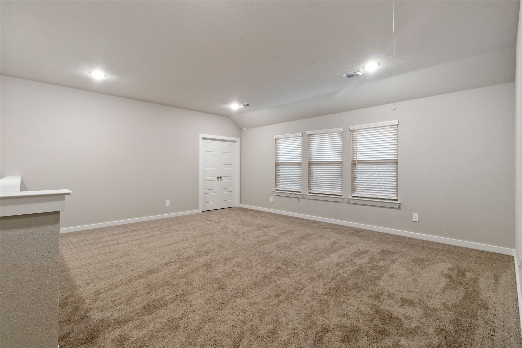652 Congressional Avenue Red Oak TX 75154