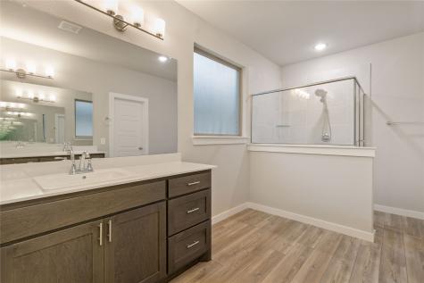 652 Congressional Avenue Red Oak TX 75154