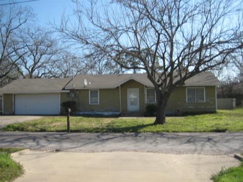 303 N Lamar Street Tioga TX 76271