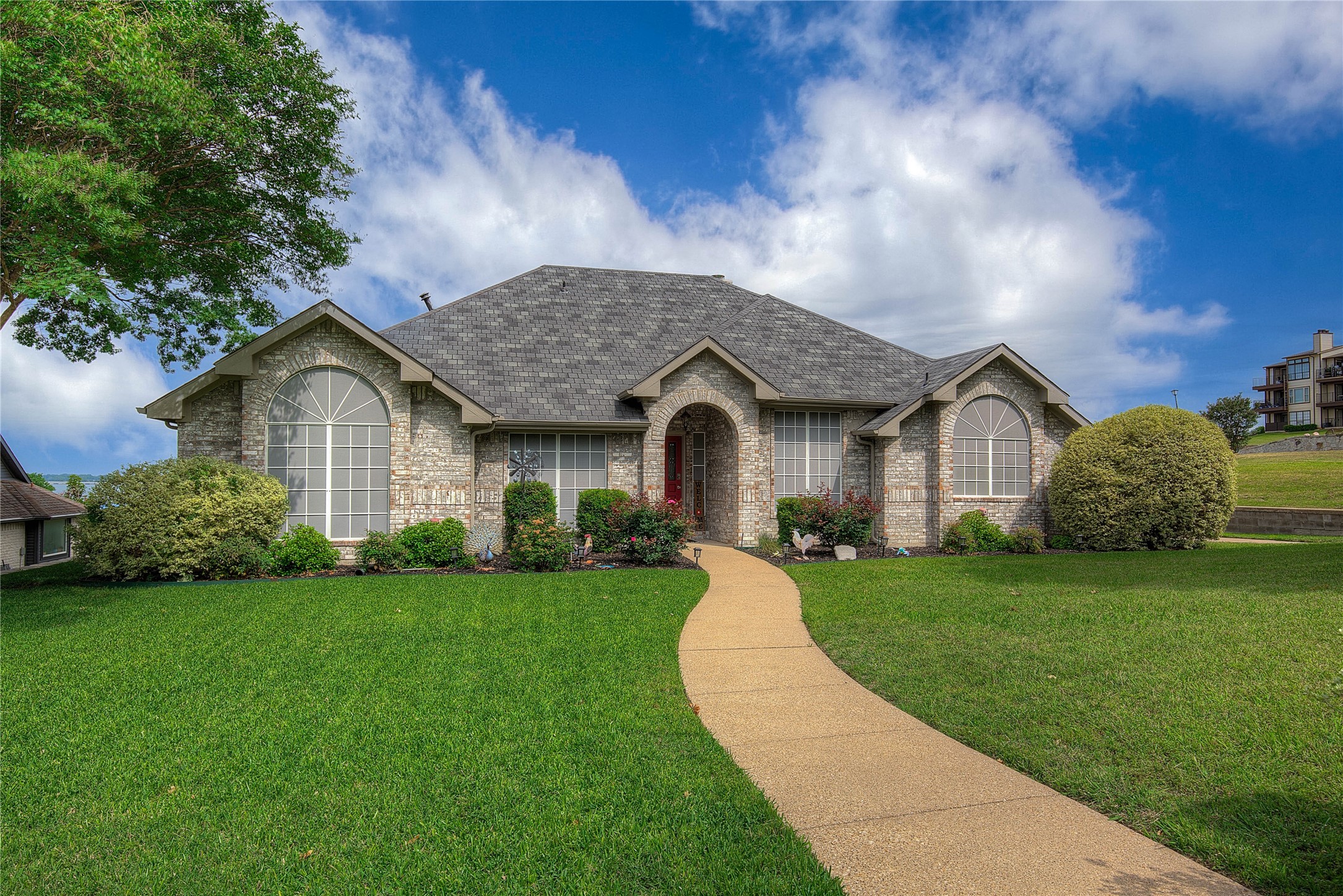11 Lakeway Drive Heath TX 75032