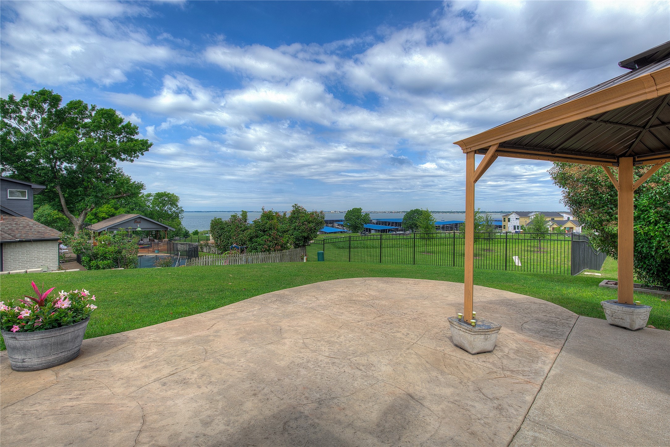11 Lakeway Drive Heath TX 75032