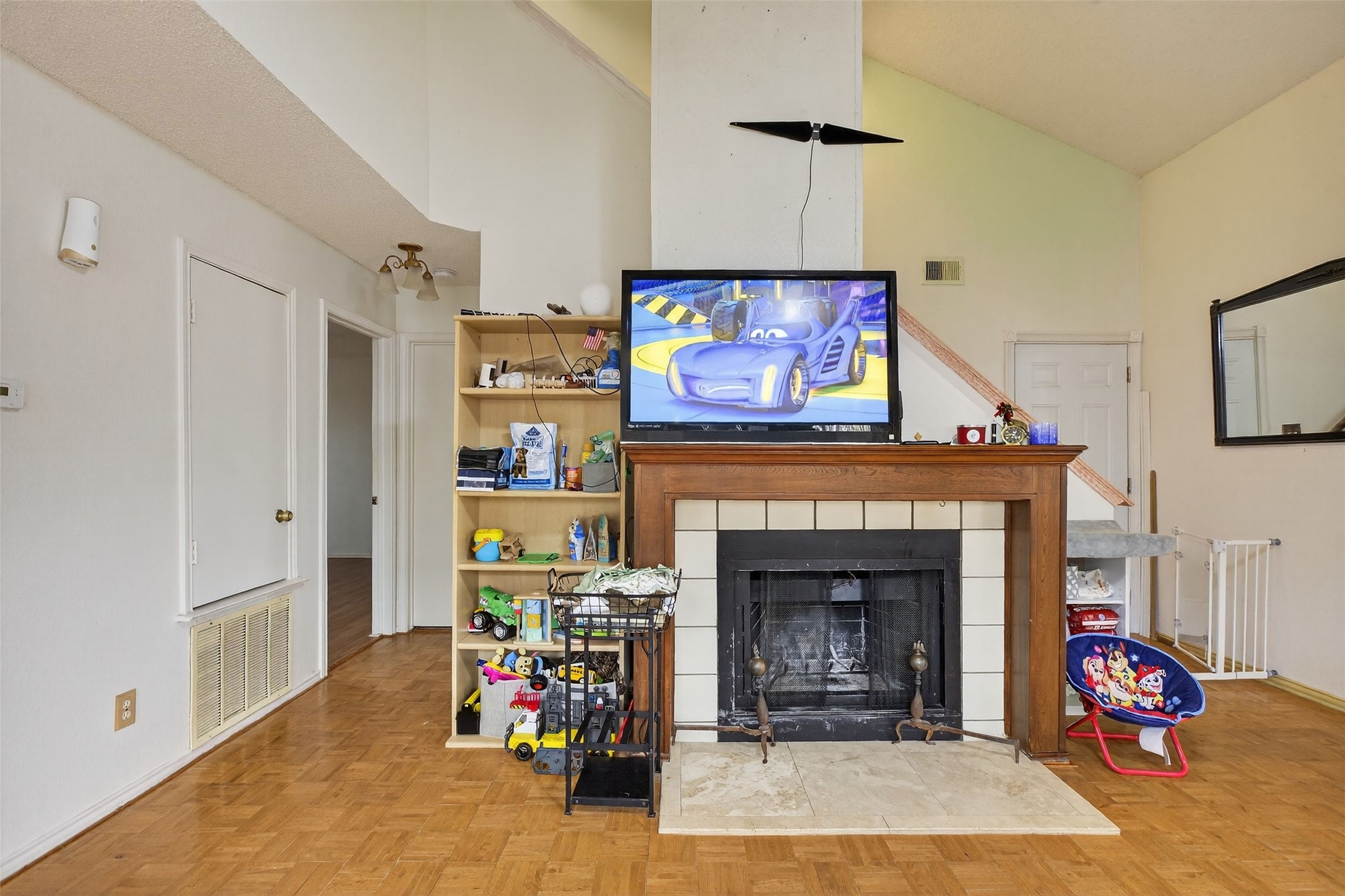 6813 Haltom Road Fort Worth TX 76137