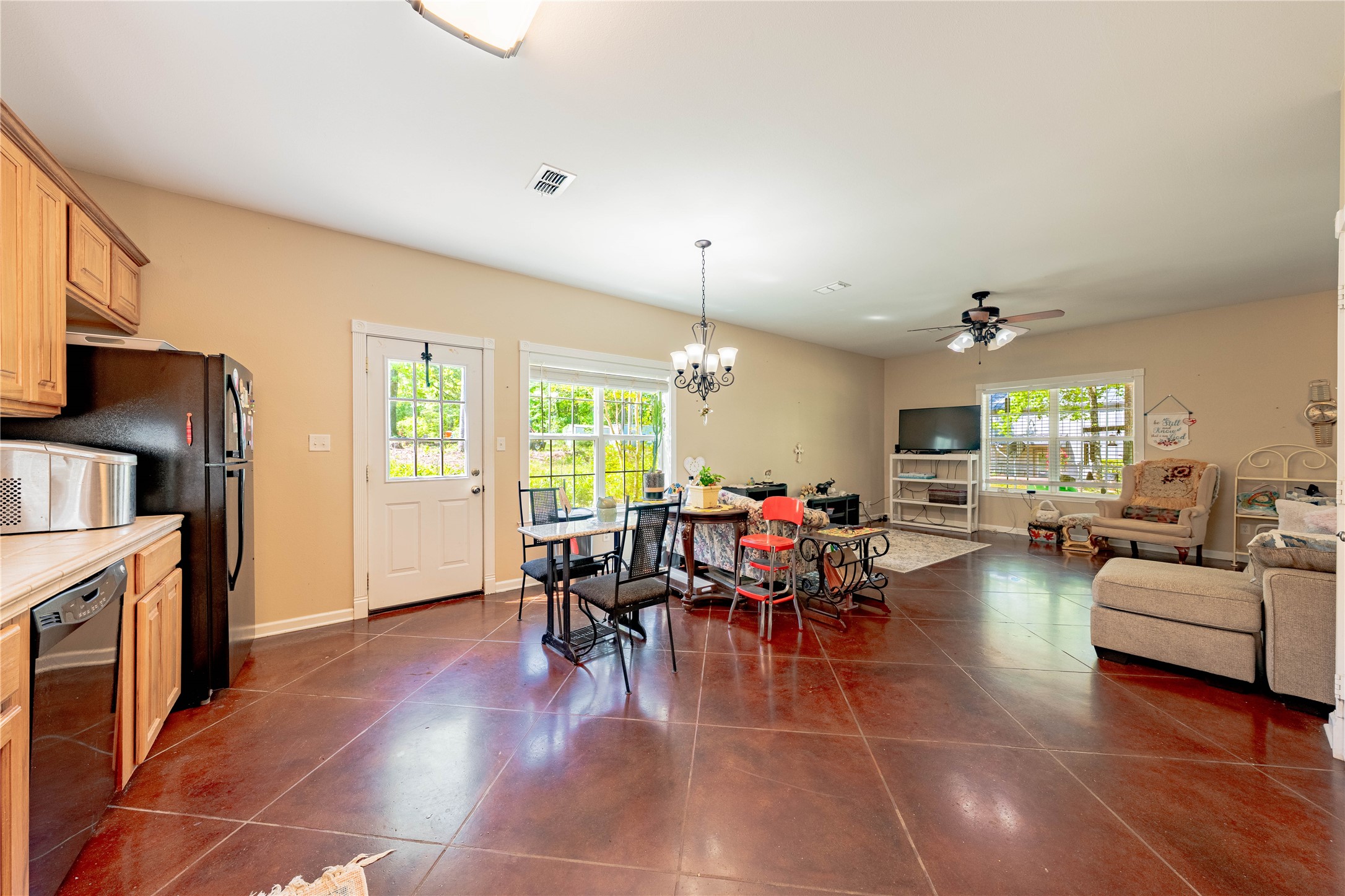 458 Cherokee Cove . Drive Jacksonville TX 75766