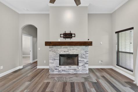 815 W Ball Street Weatherford TX 76086
