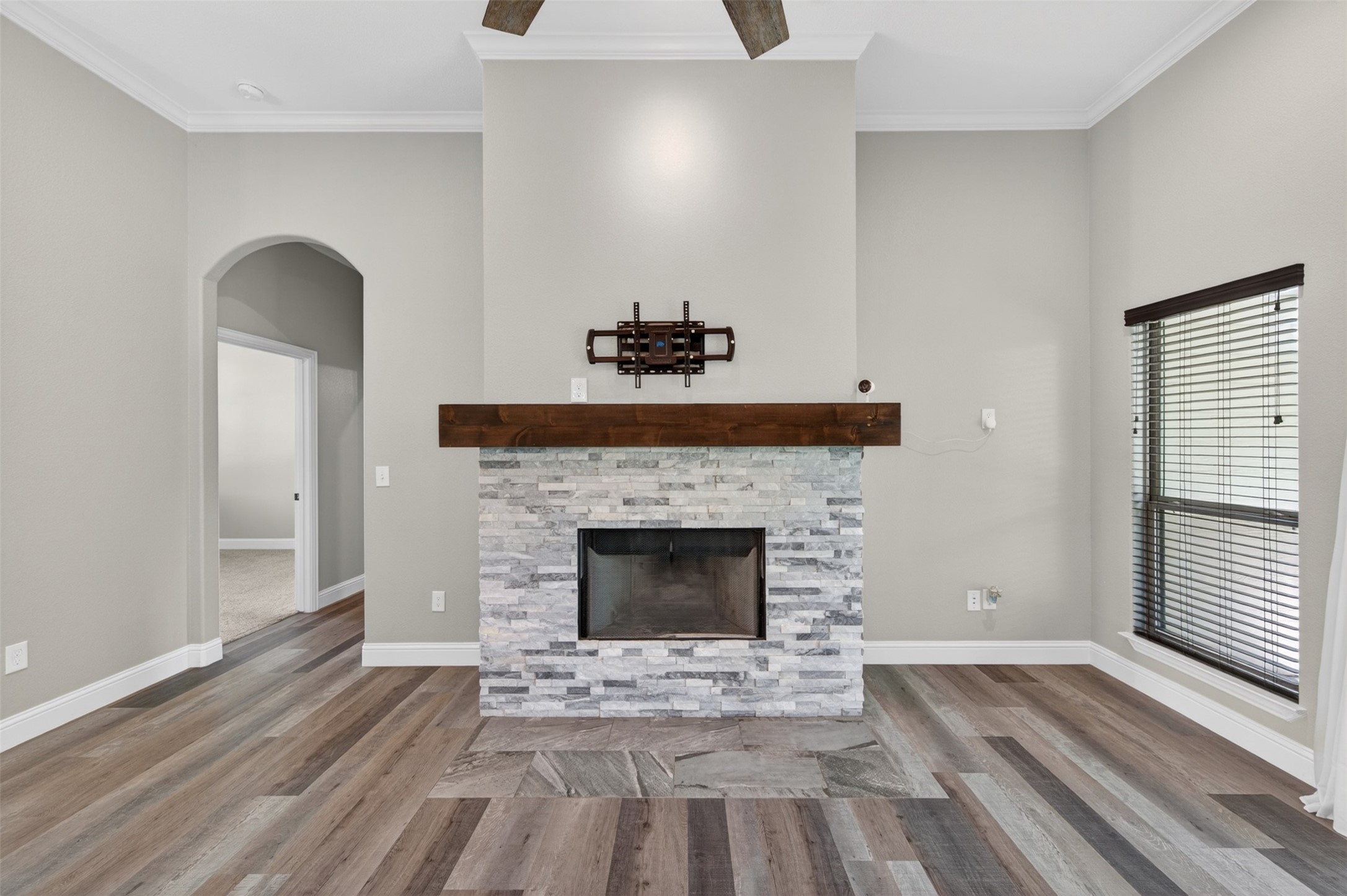 815 W Ball Street Weatherford TX 76086