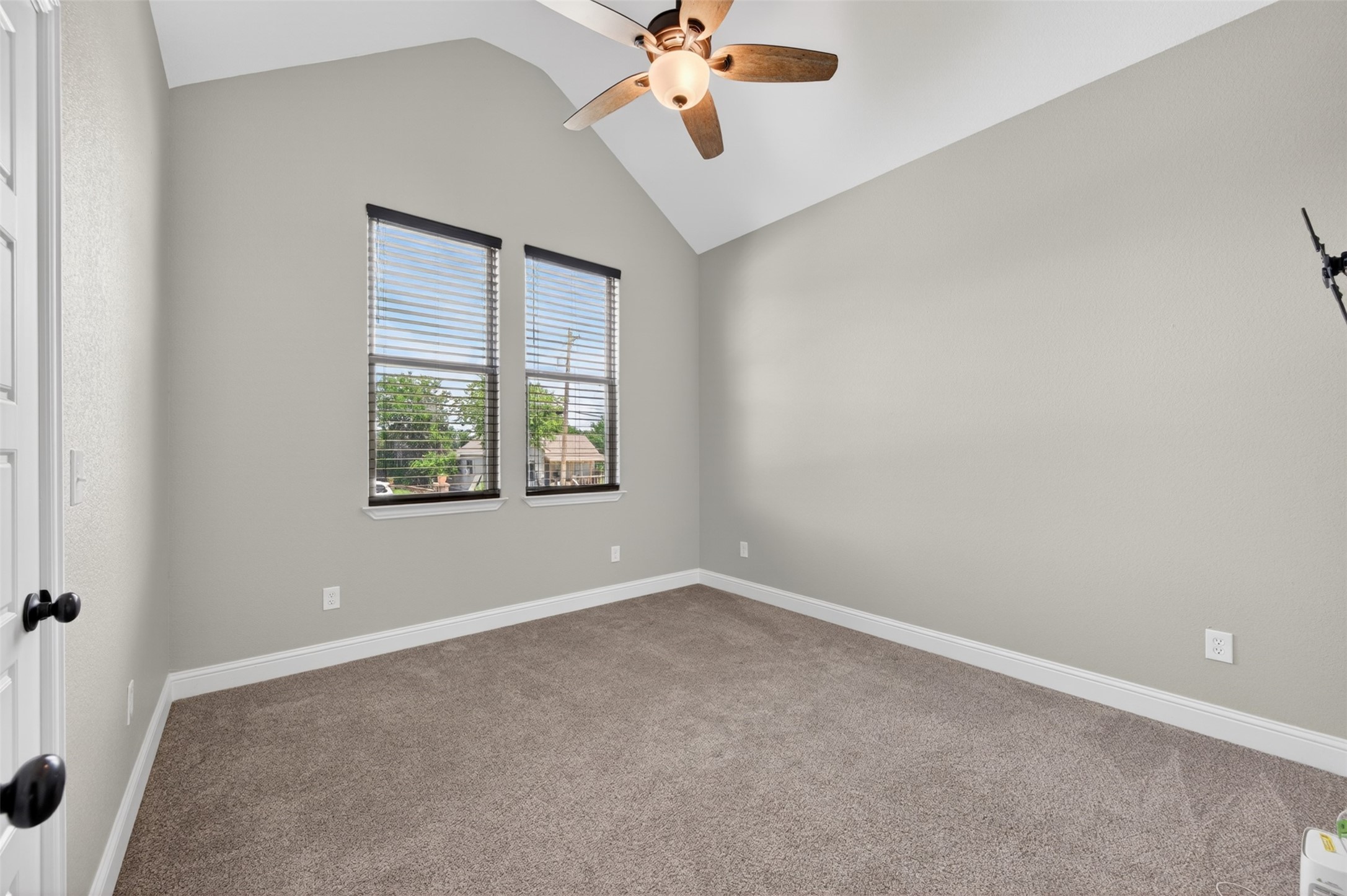 815 W Ball Street Weatherford TX 76086