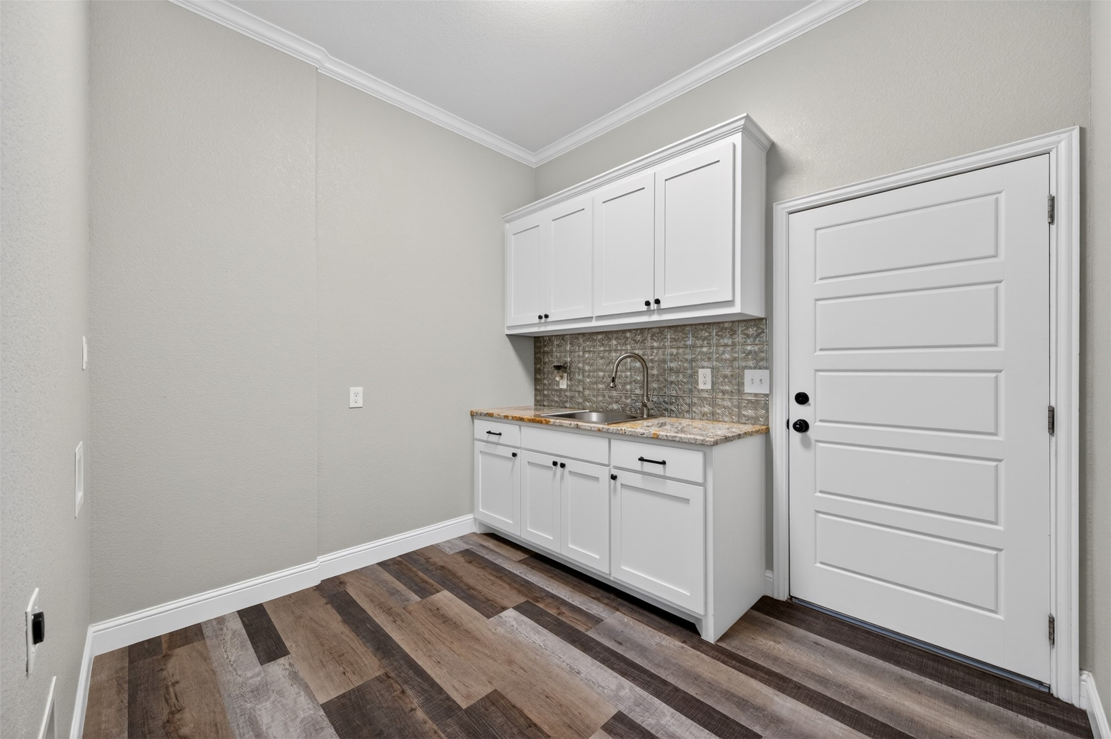 815 W Ball Street Weatherford TX 76086