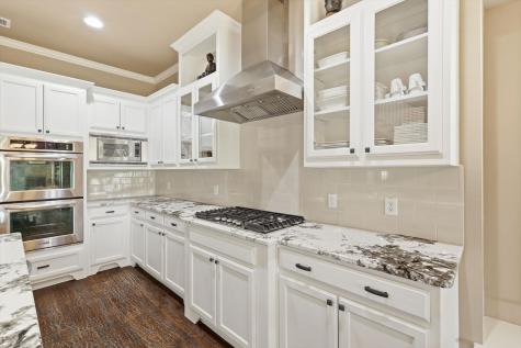 8813 Cypress Creek Road Lantana TX 76226