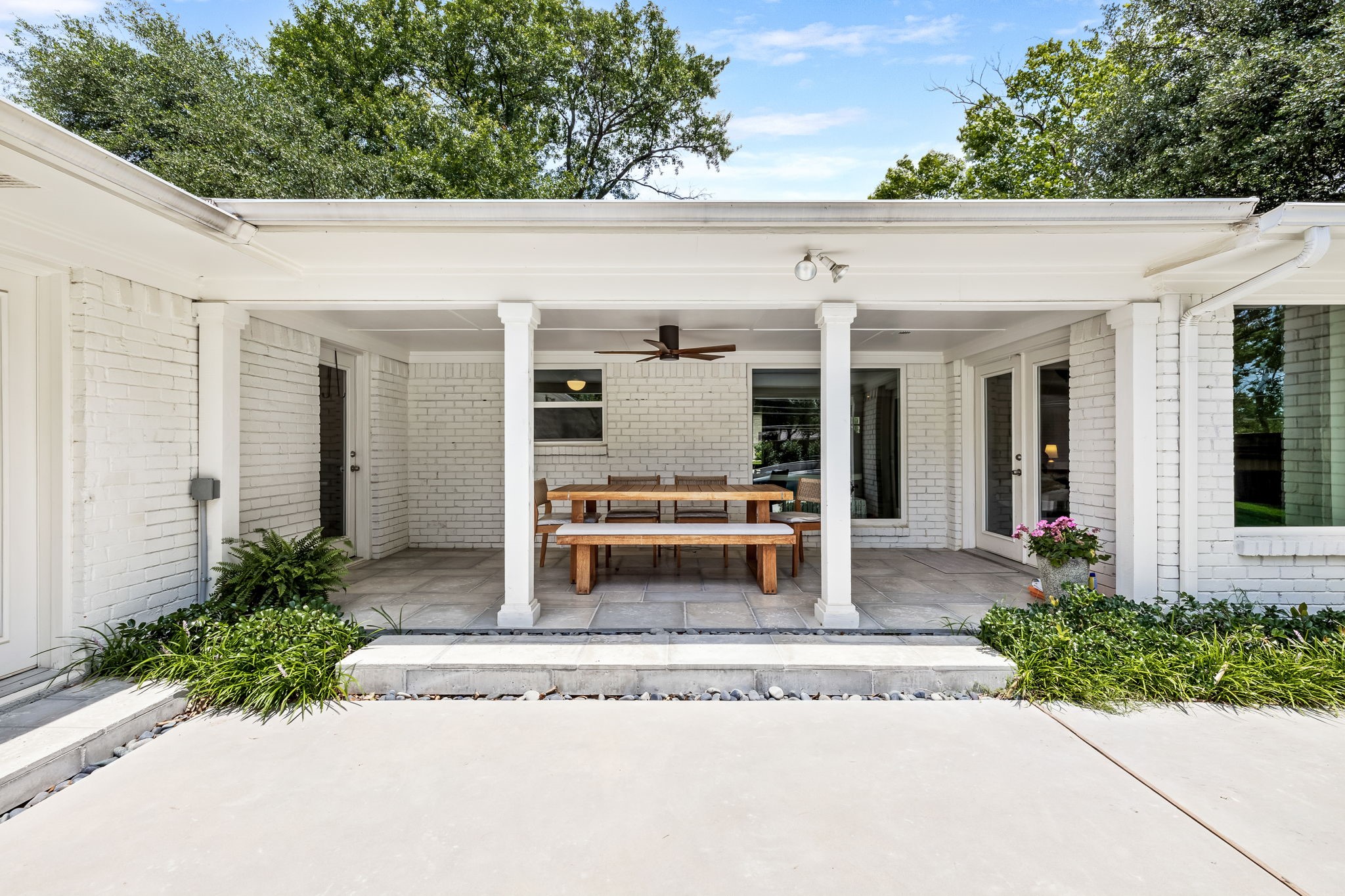 3788 Waldorf Drive Dallas TX 75229