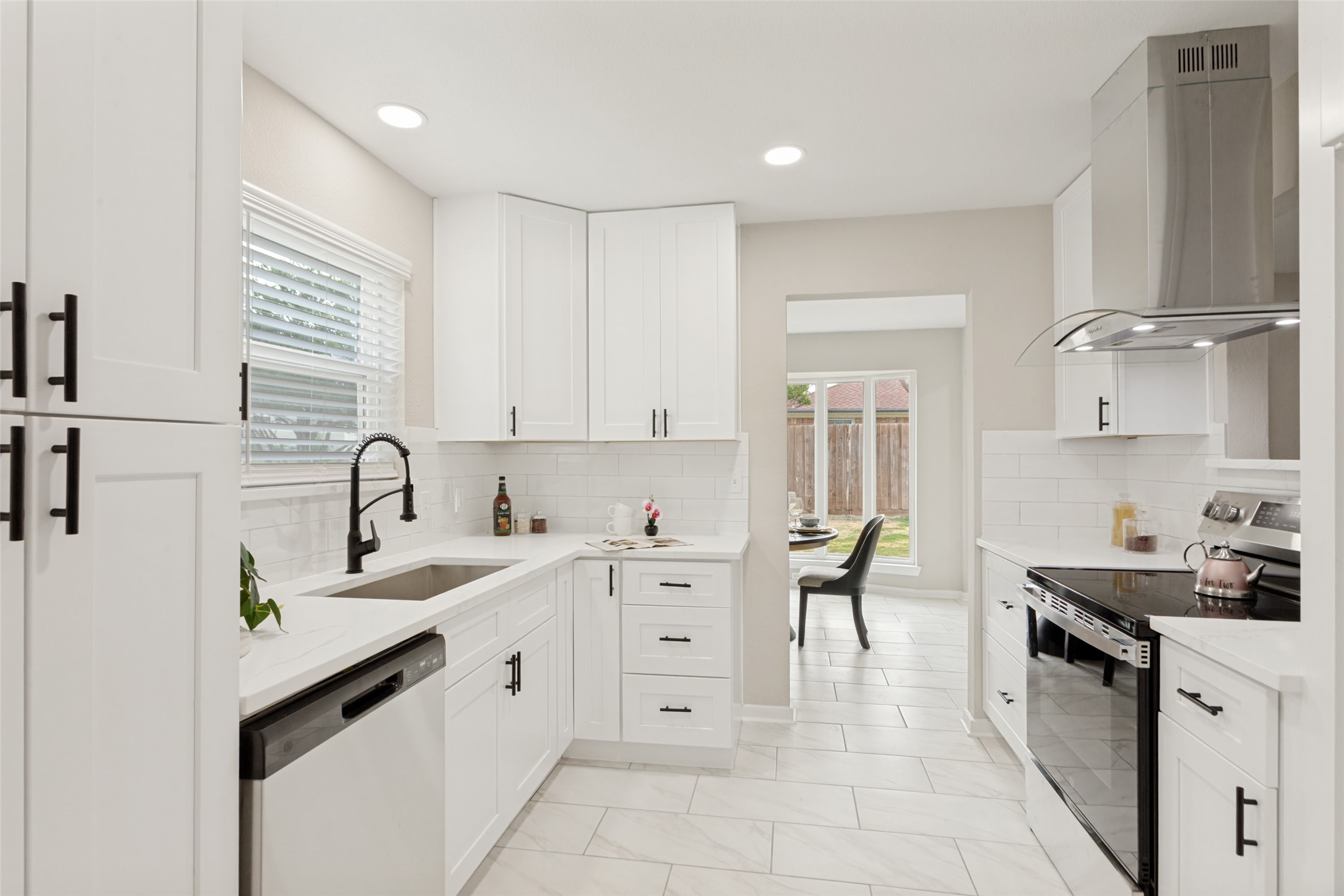 7208 Stonybrooke Drive North Richland Hills TX 76182