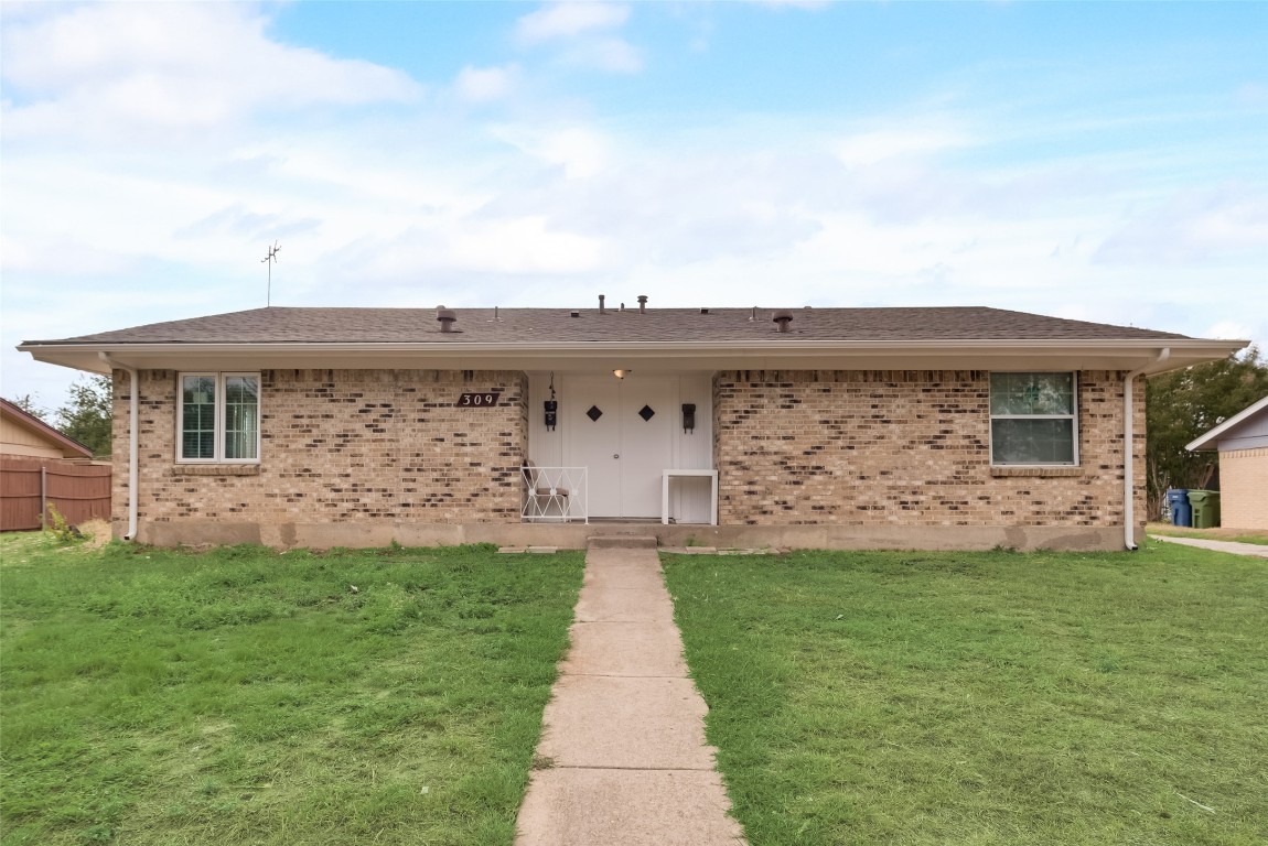 309 Cliff Drive Garland TX 75042