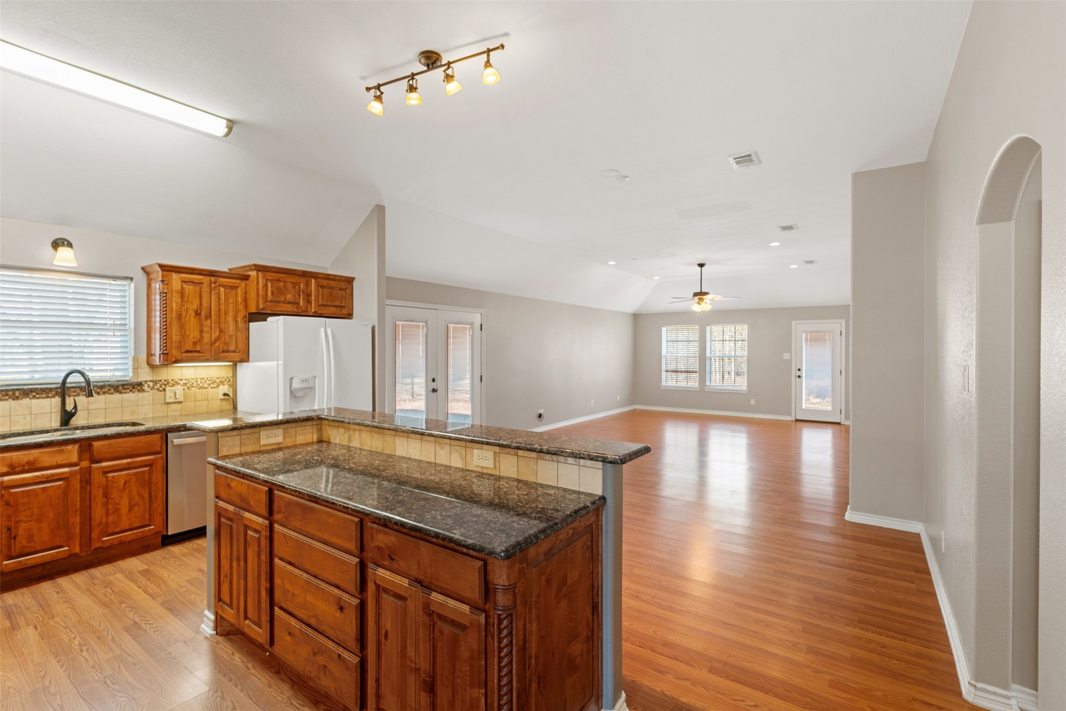 101 Driftwood Drive Trinidad TX 75163