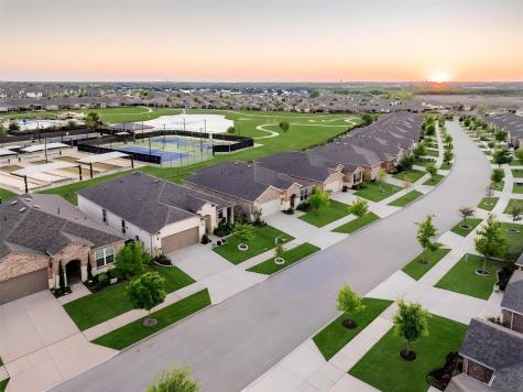 948 Memorial Drive Little Elm TX 76227
