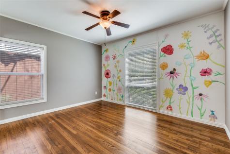 9039 Redondo Drive Dallas TX 75218