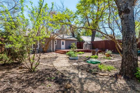 9039 Redondo Drive Dallas TX 75218