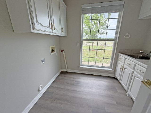 9652 County Road 4360 Frost TX 76641