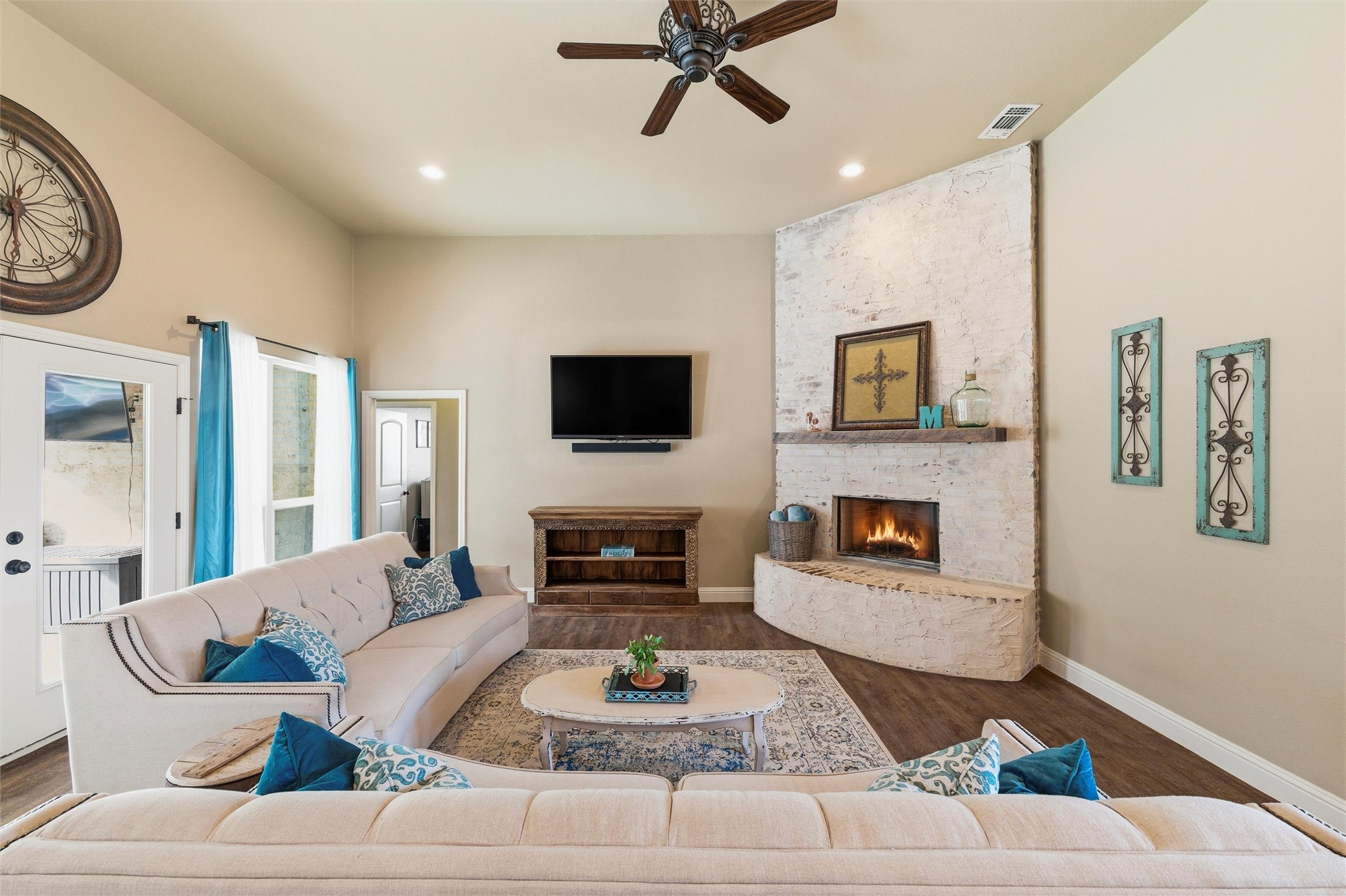 128 E Remuda Court Fort Worth TX 76108