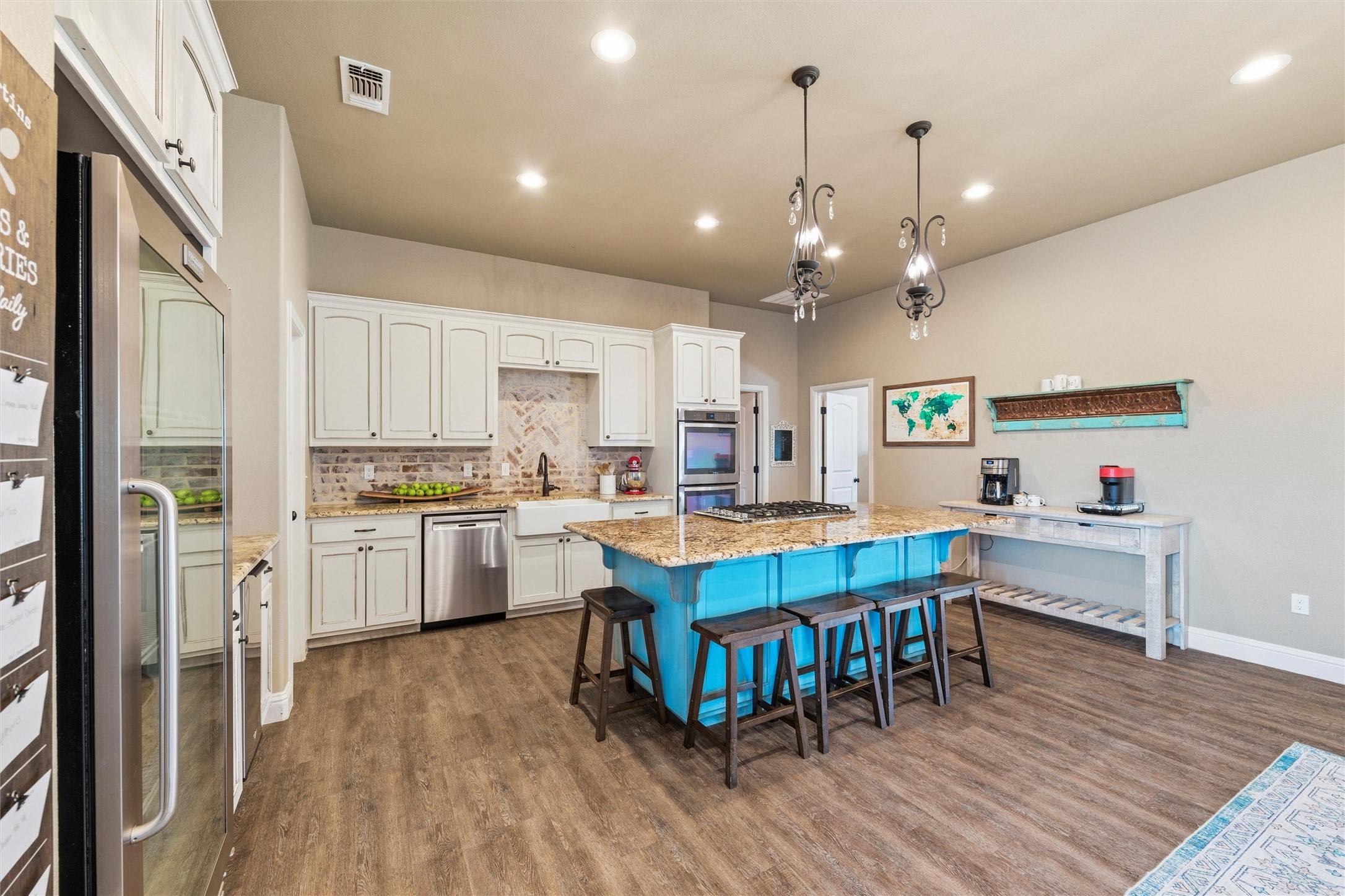 128 E Remuda Court Fort Worth TX 76108