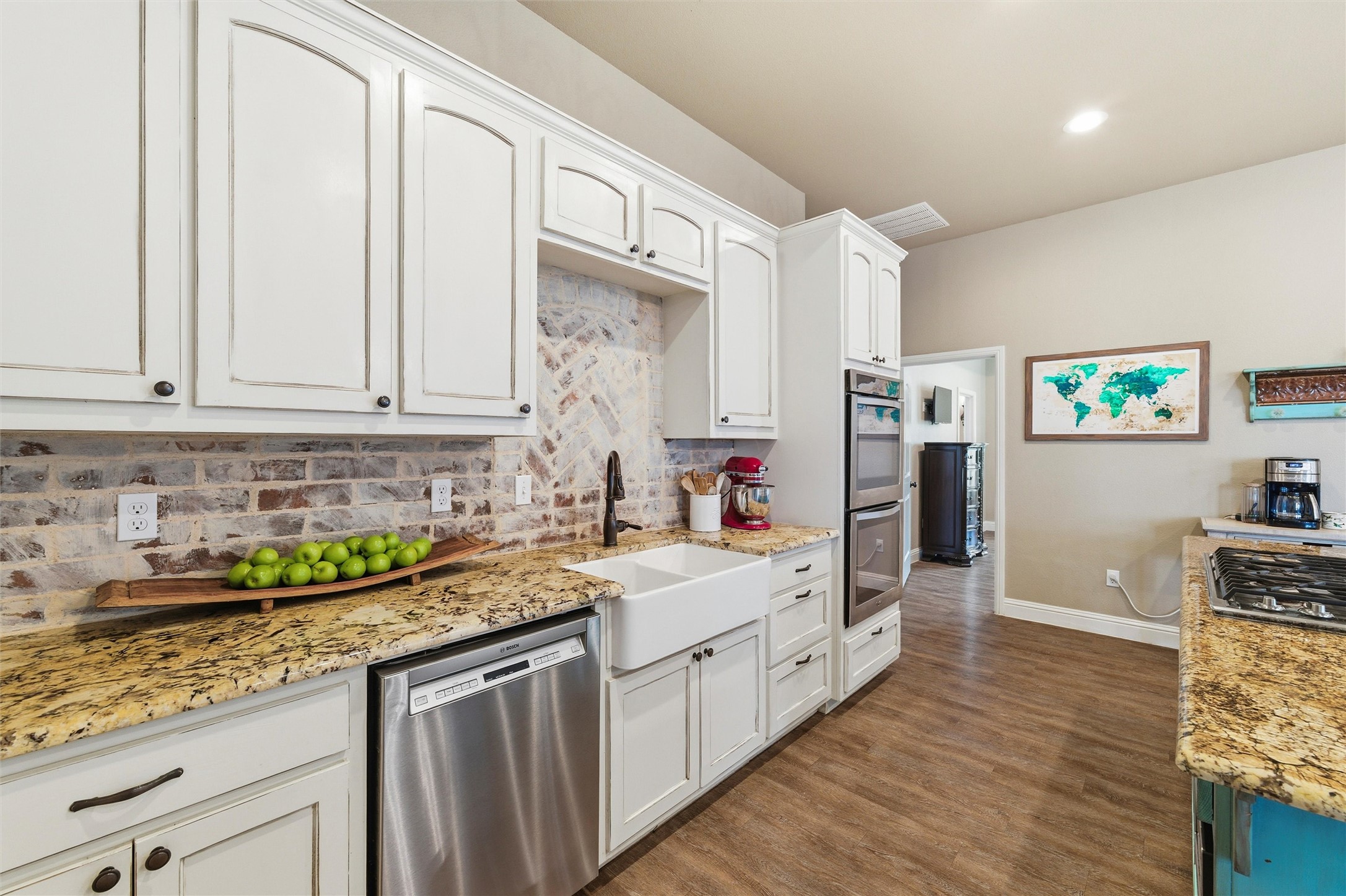 128 E Remuda Court Fort Worth TX 76108