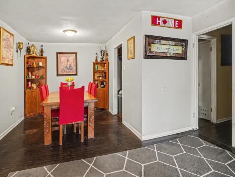 227 Halsey Street Dallas TX 75224