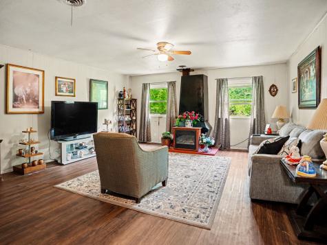 227 Halsey Street Dallas TX 75224