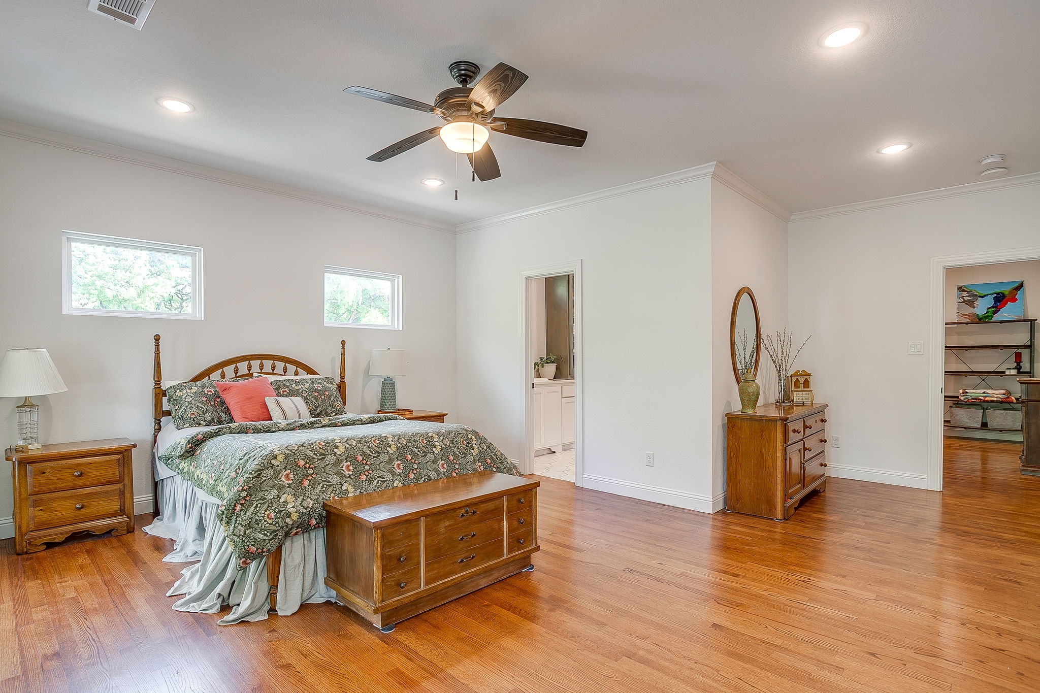 320 Eastwood Avenue Fort Worth TX 76107
