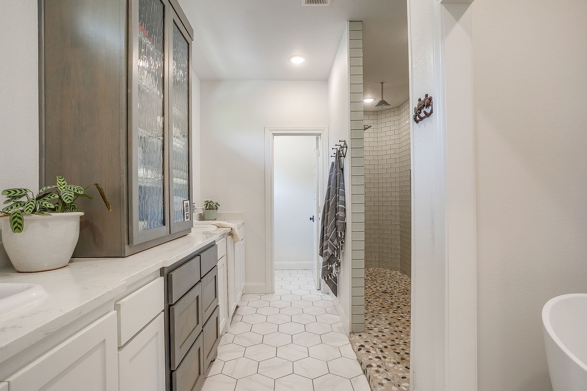 320 Eastwood Avenue Fort Worth TX 76107
