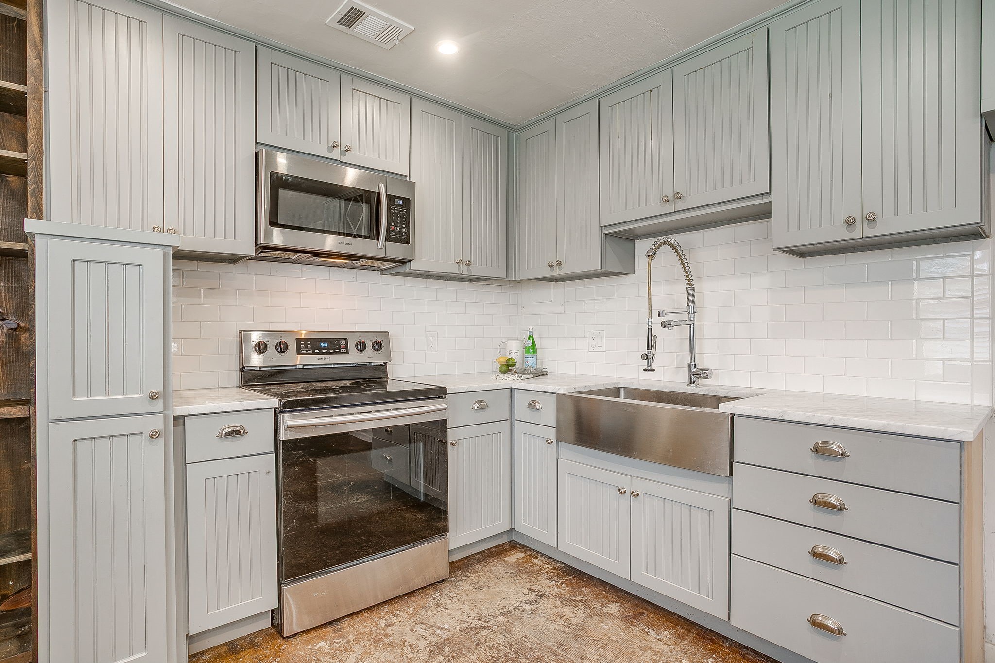 320 Eastwood Avenue Fort Worth TX 76107