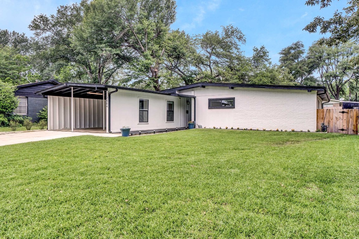 1504 Rodessa Drive Tyler TX 75701