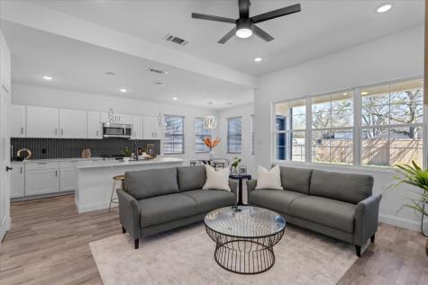 1323 S Montgomery Street Sherman TX 75090