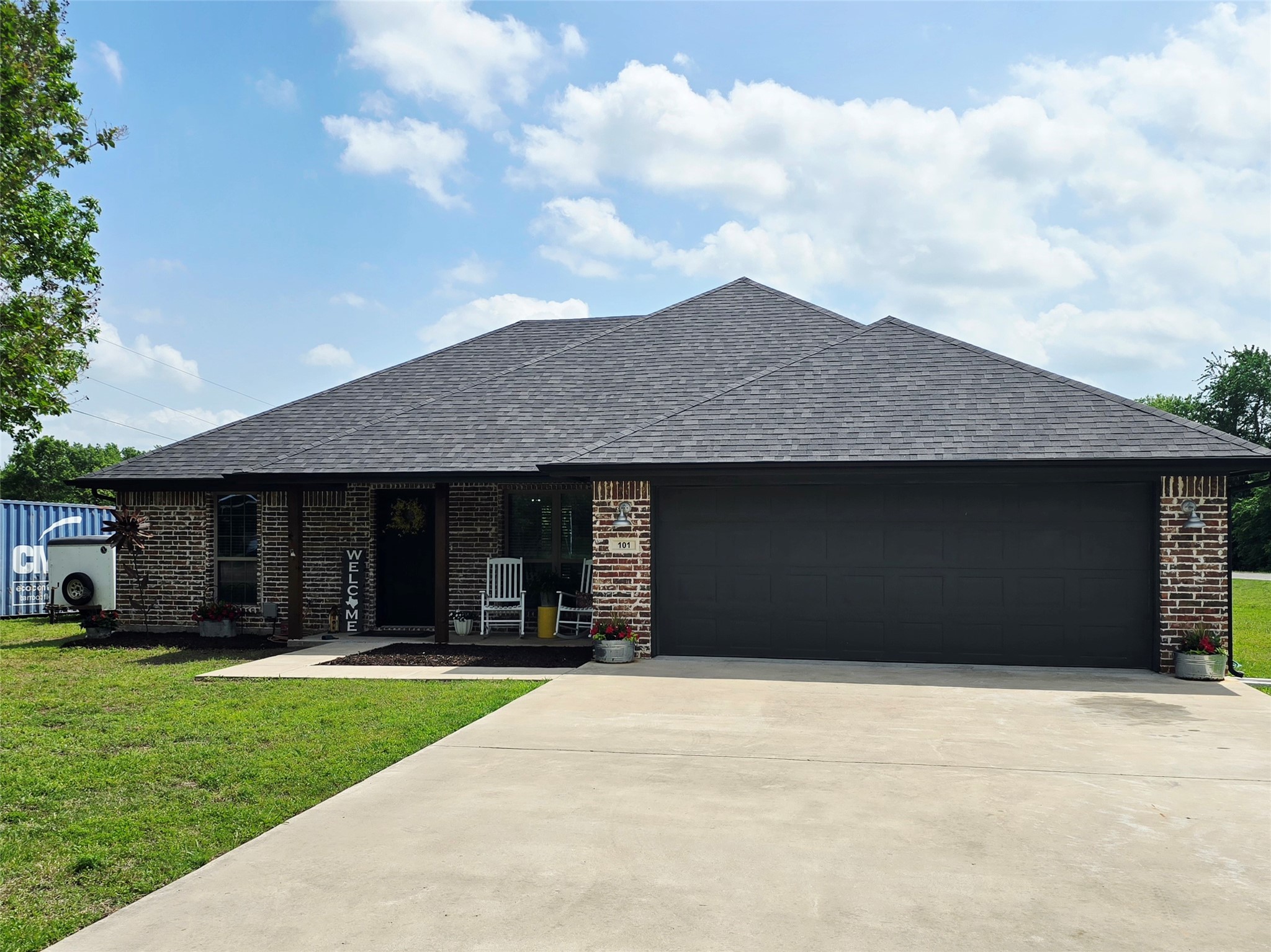 101 E Whitewright Road Savoy TX 75479