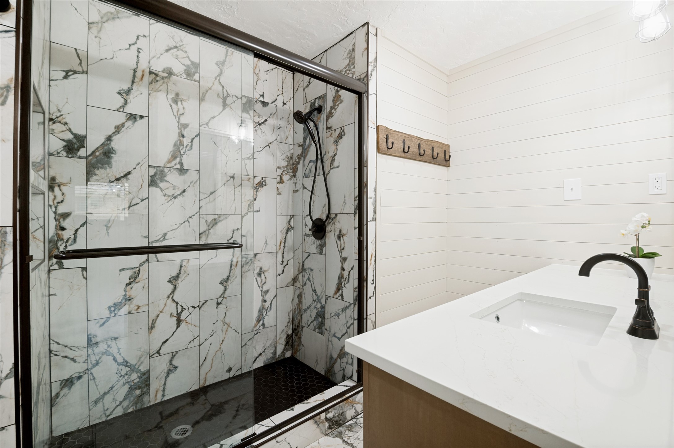 405 Stiles Drive Midlothian TX 76065