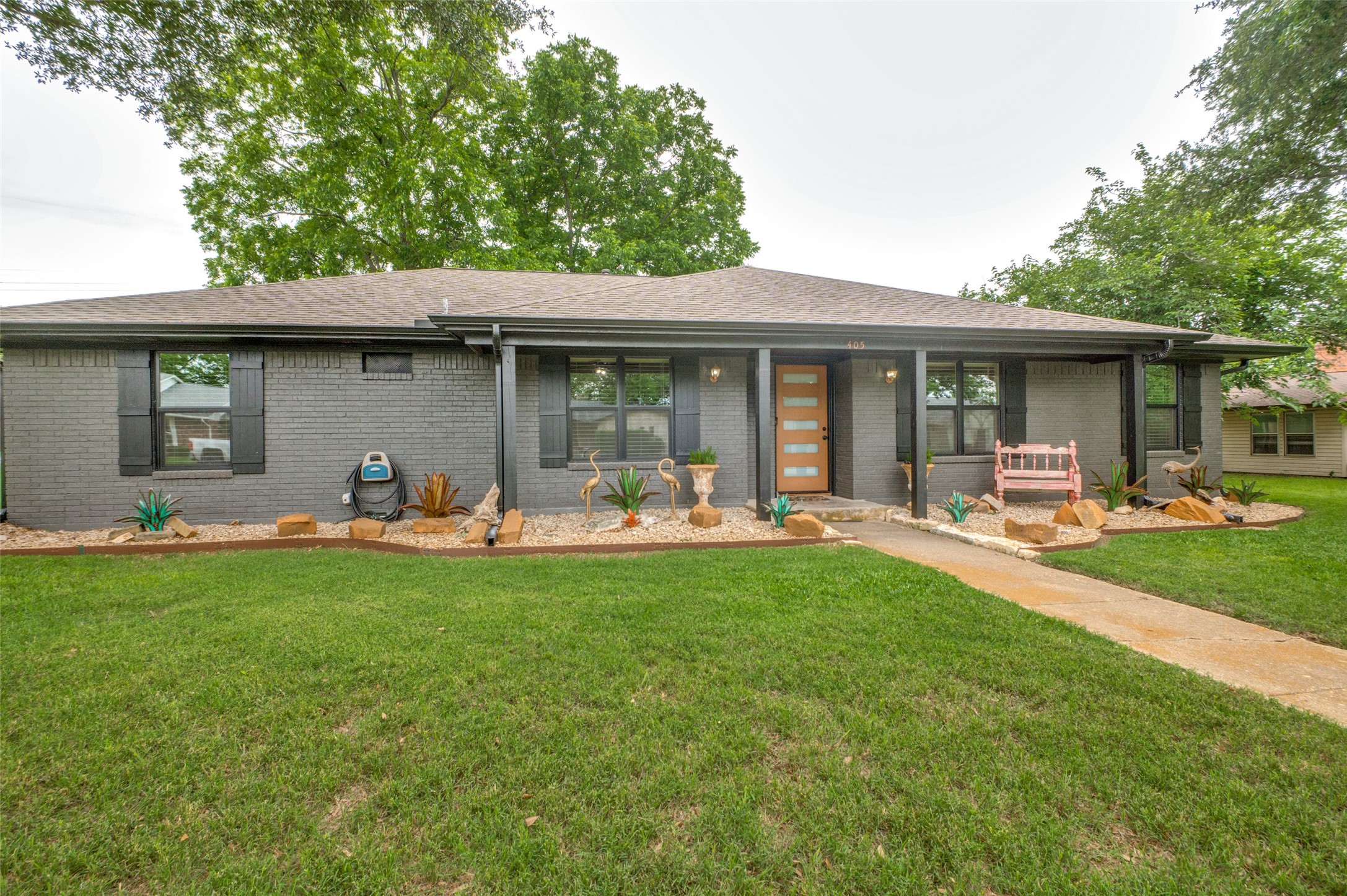 405 Stiles Drive Midlothian TX 76065