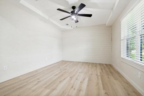 405 Stiles Drive Midlothian TX 76065