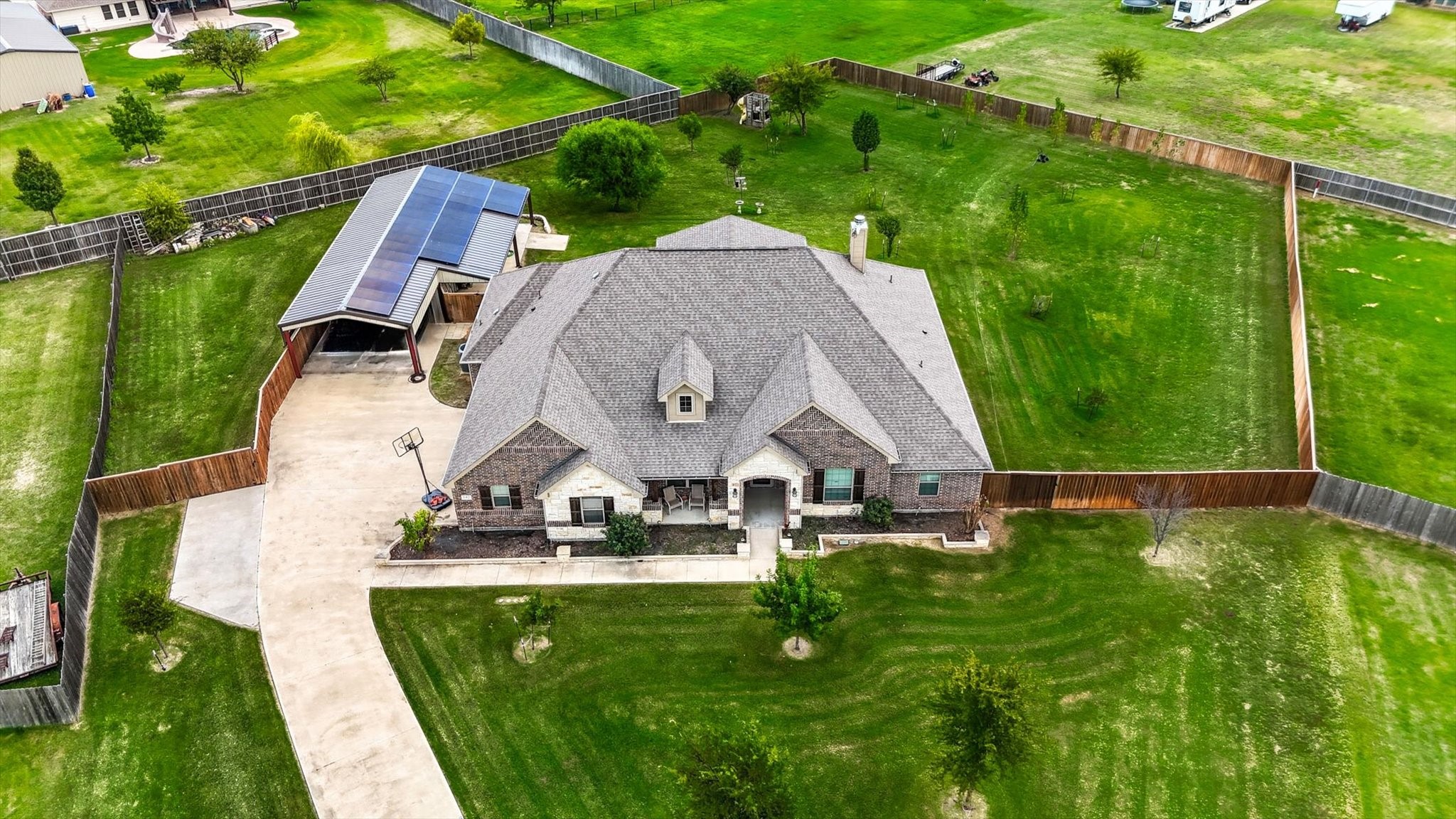 142 High Ridge Court Decatur TX 76234