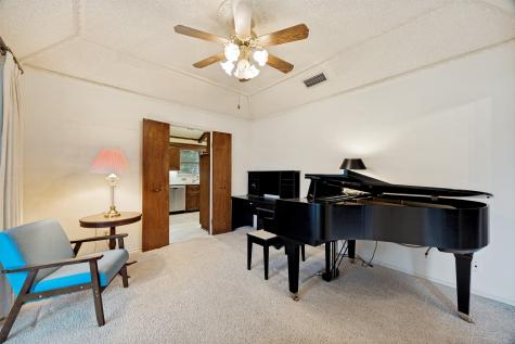 1 Collins Court Richardson TX 75081