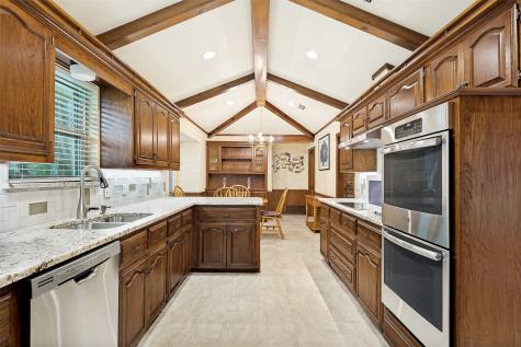 1 Collins Court Richardson TX 75081
