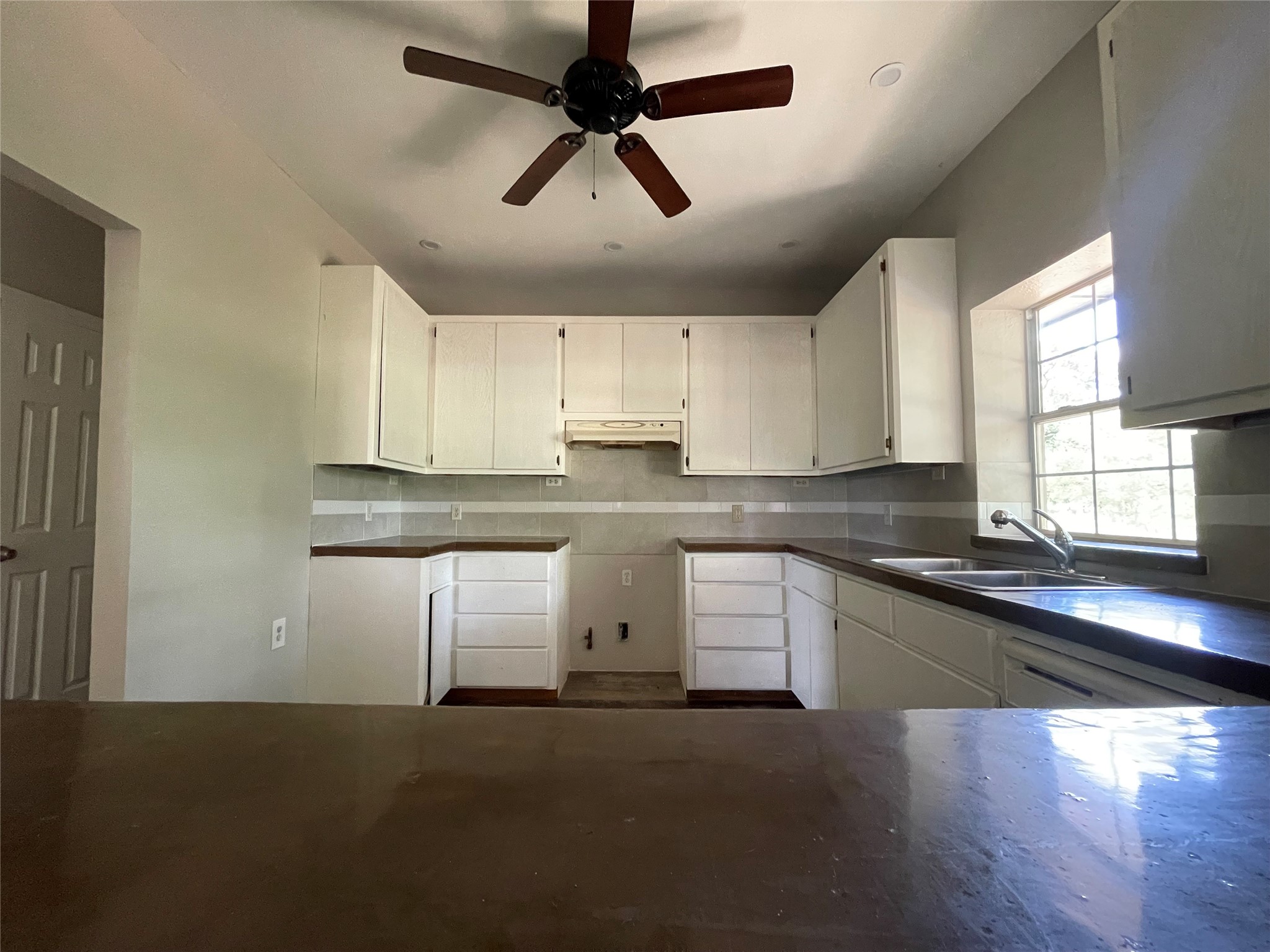Kemp TX 75143