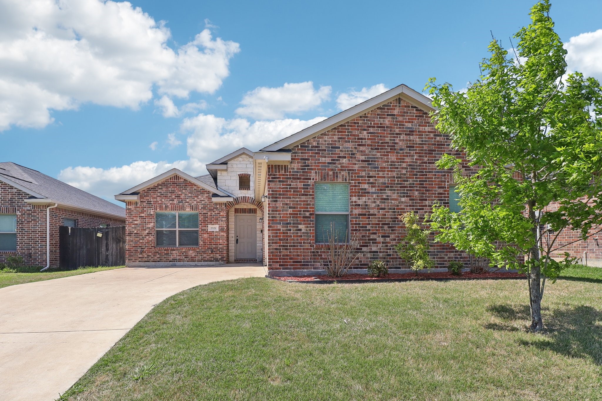 2321 Doty Lane Balch Springs TX 75180