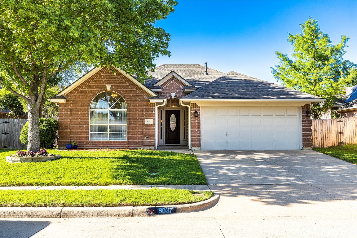 9037 San Joaquin Trail Fort Worth TX 76118