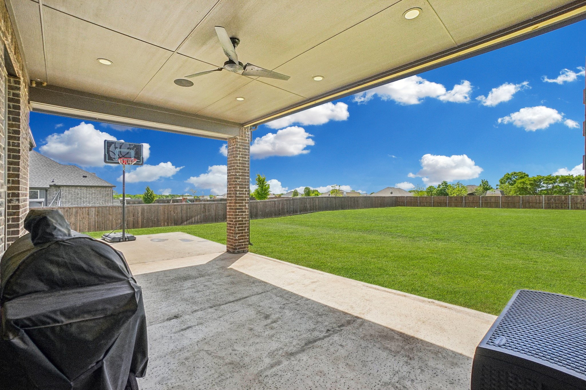 8230 Palmer Lane Waxahachie TX 75167