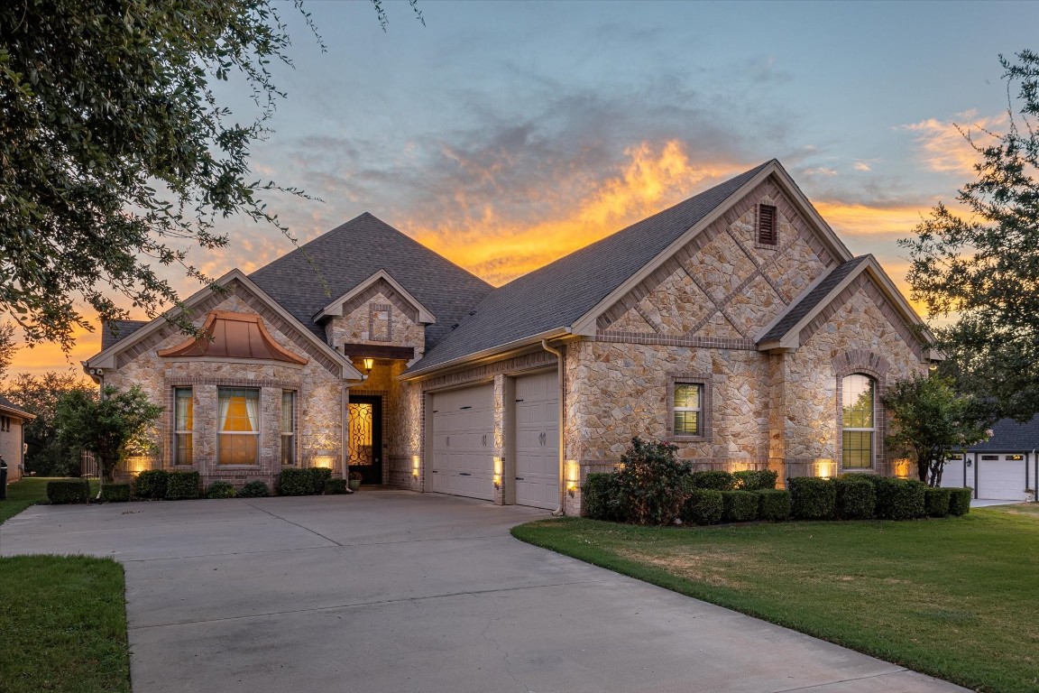 3440 Abes Landing Drive Granbury TX 76049